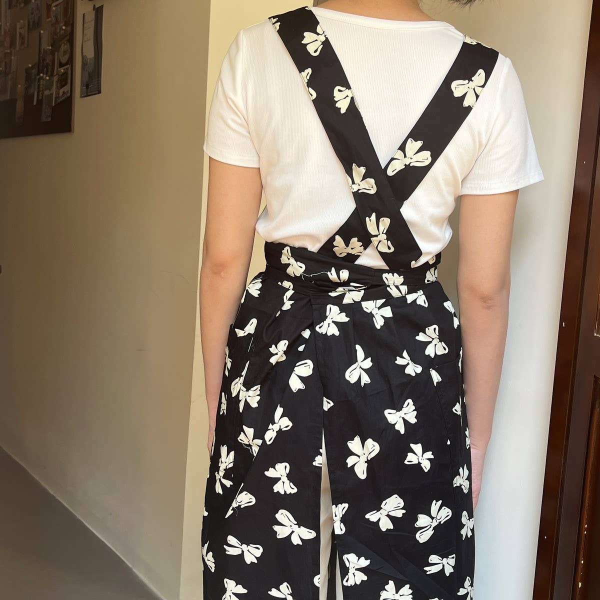 Vest Black And White Bow Print H-Shaped Apron_Cwmm5825