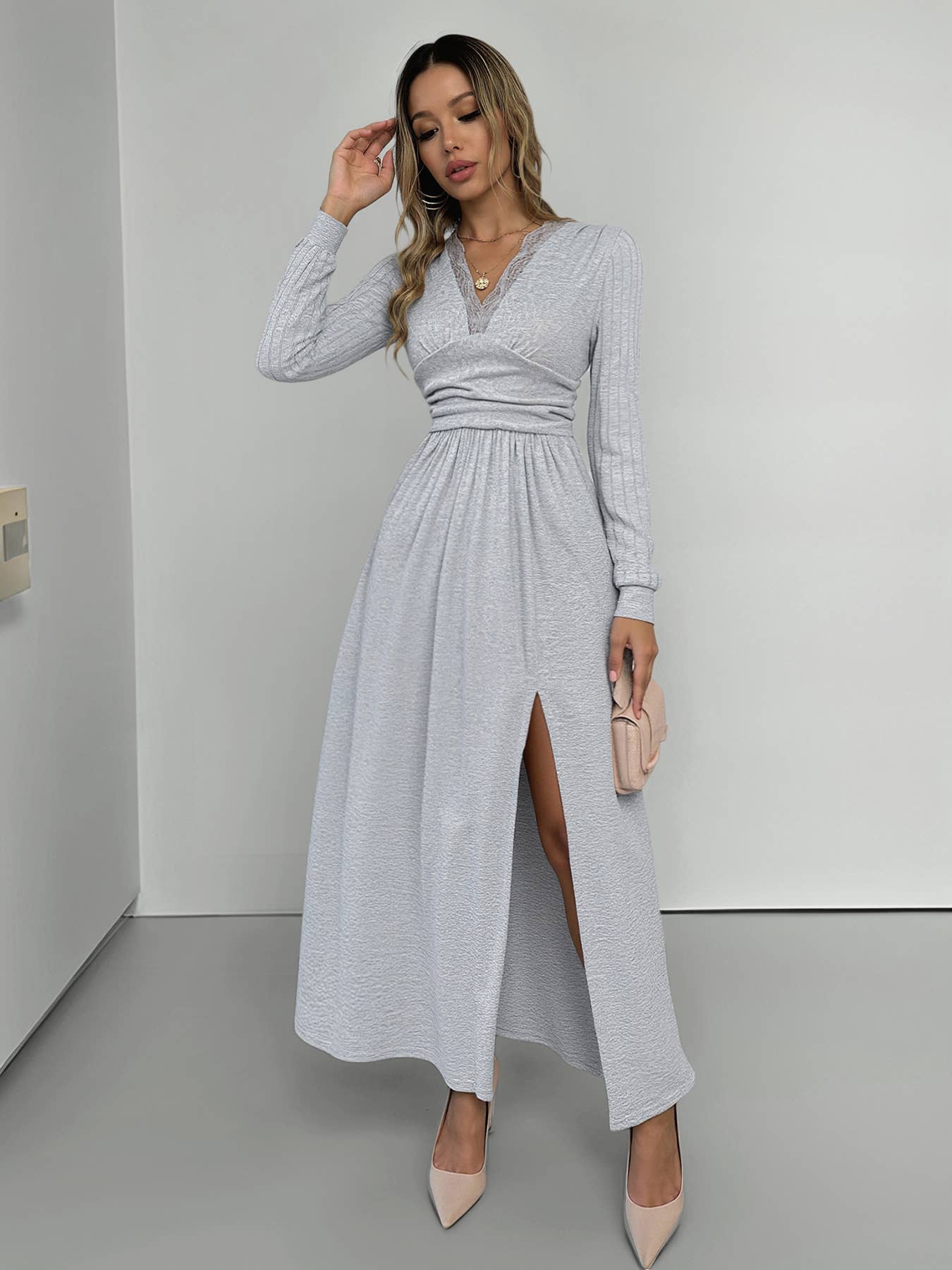 Solid-Color Brushed V-Neck Long-Sleeved Dress