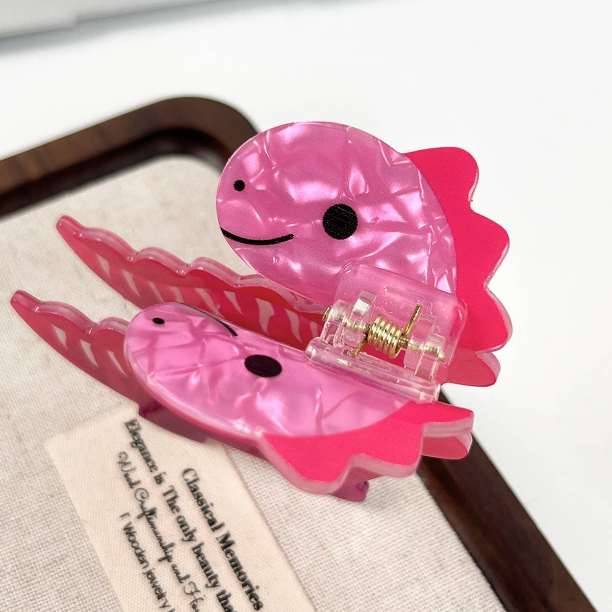 ACRYLIC DINOSAUR HAIR CLAW CUTE FUN SHARK CLIP_CWAHA2072