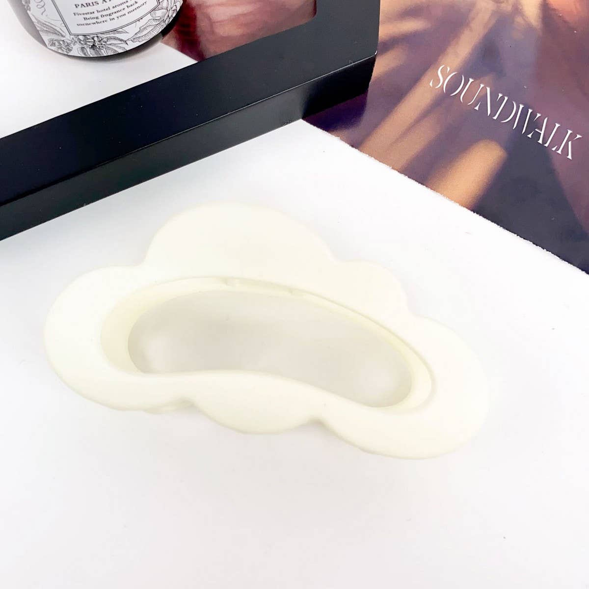 DOPAMINE MATTE ELEGANT TEMPERAMENT HAIRPIN_CWAHA2086