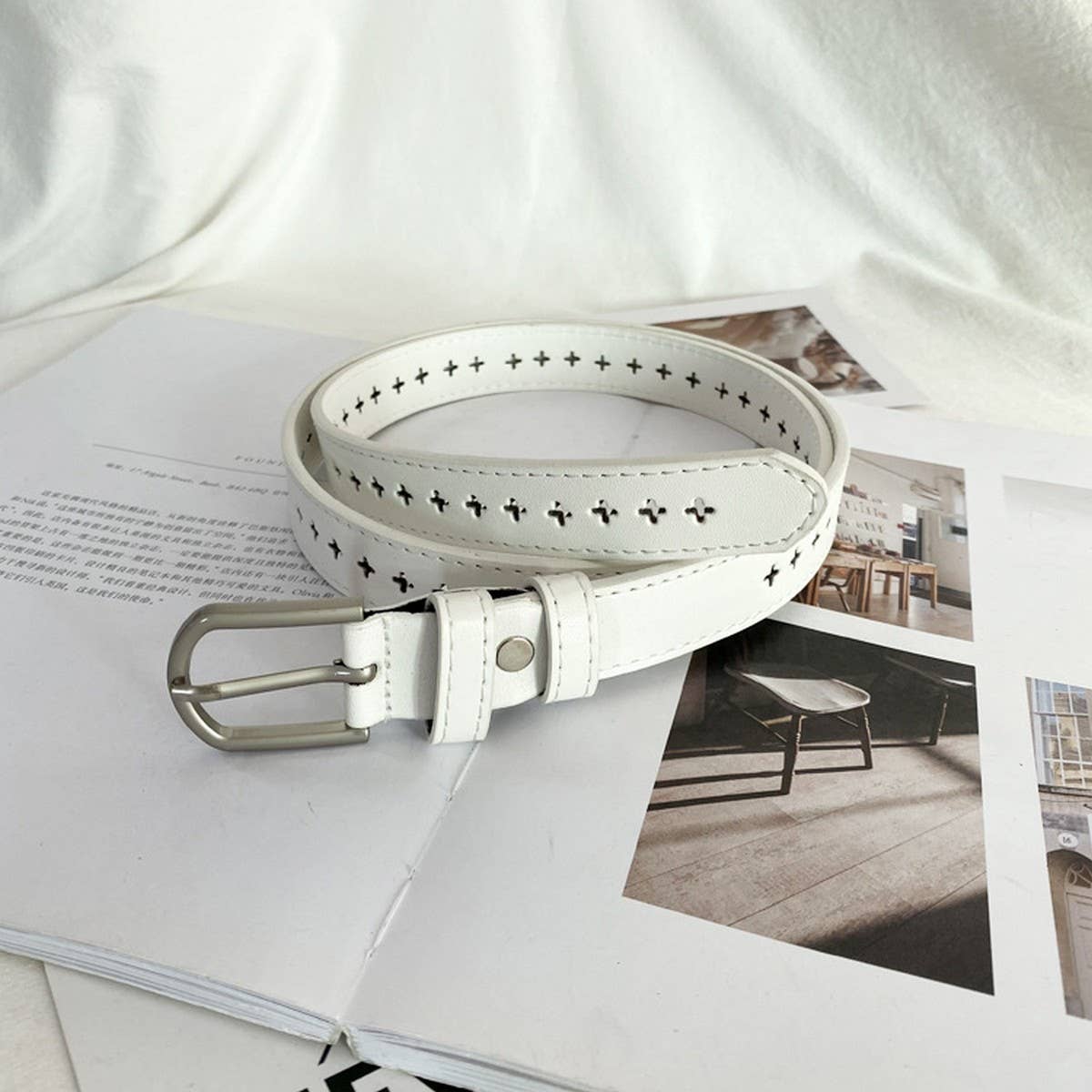 FASHION RETRO HOLLOW SIMPLE WOMENS BELT_CWABE0665