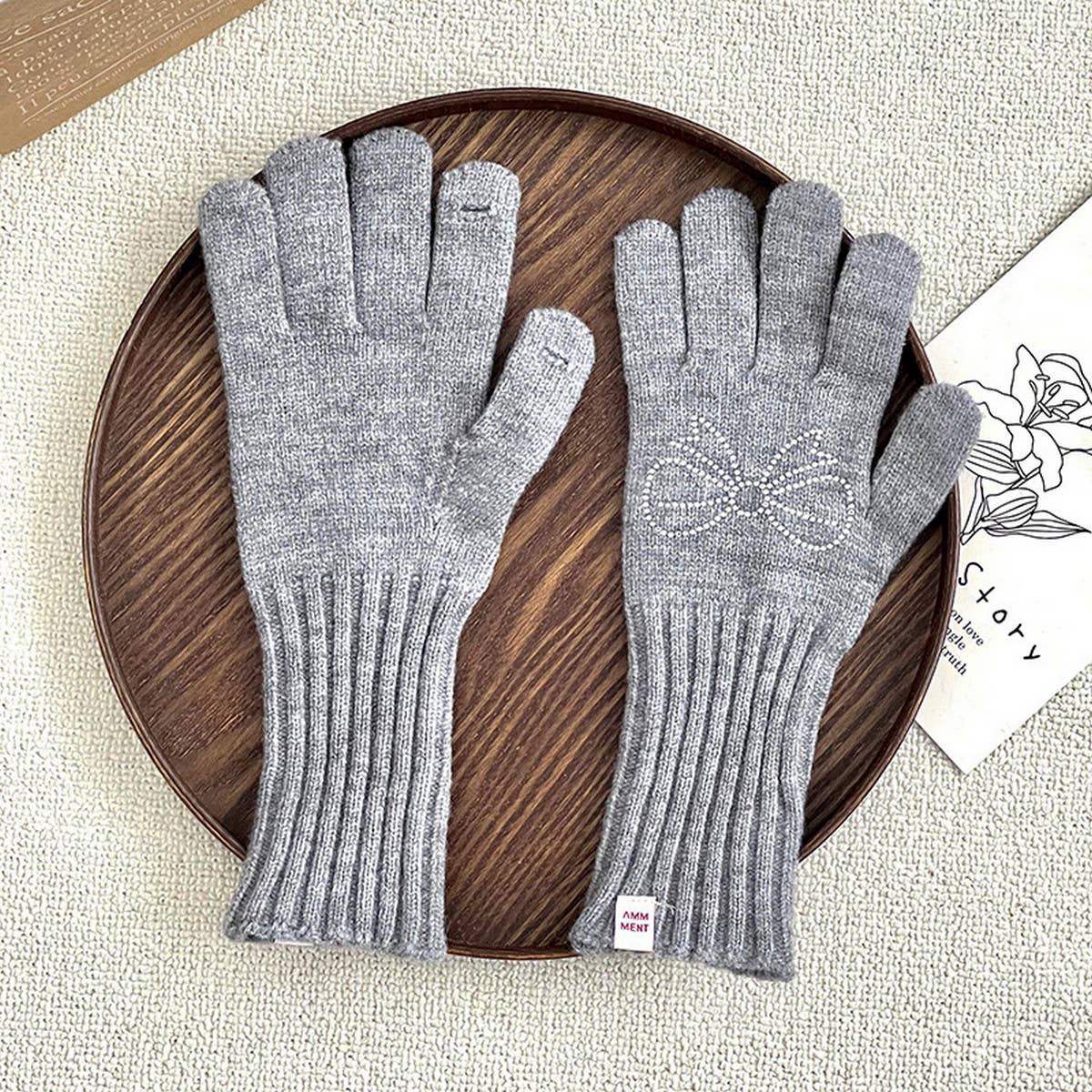 RHINESTONE BOW TOUCH SCREEN FIVE FINGER GLOVES_CWAG0141