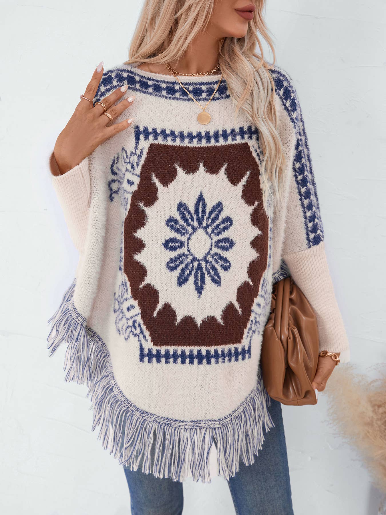 Womens Loose Long-Sleeved Knitted Tassel Cape