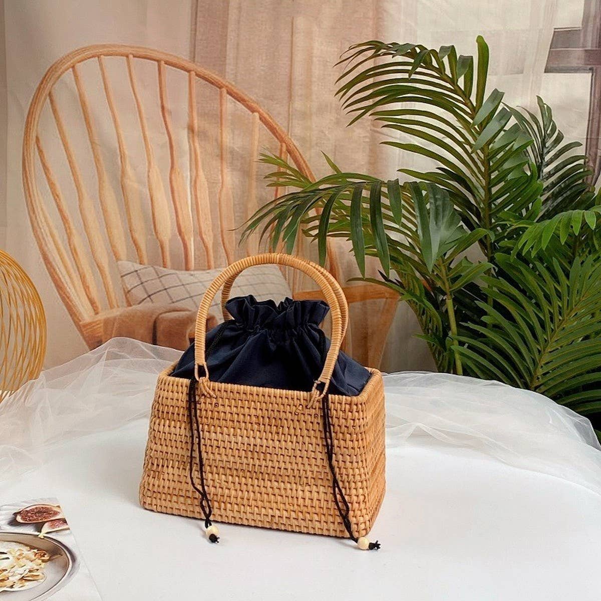 HANDMADE RATTAN BASKET SHELL STORAGE HANDBAG_CWMM4549