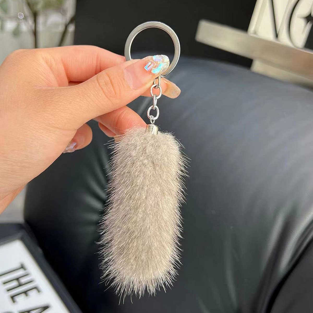 MINI CUTE PLUSH TAIL CAR KEYCHAIN BAG PENDANT_CWMM2537