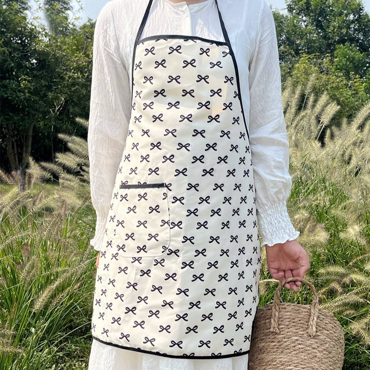 BOWKNOT FULL BODY WATERPROOF AND OIL PROOF APRON_CWMM5839
