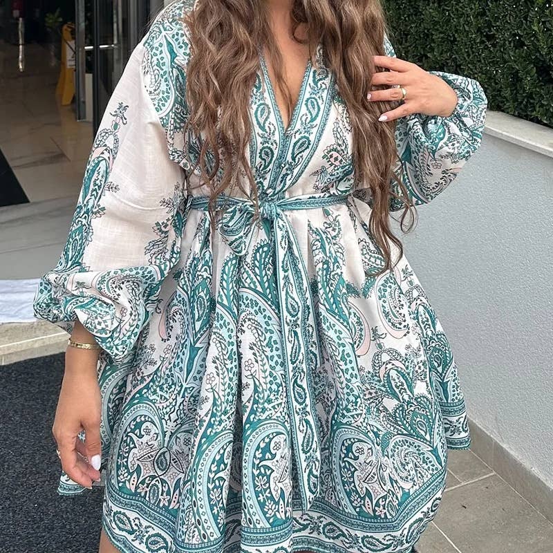 Vintage Chinese Lantern Sleeve Floral Mini Dress