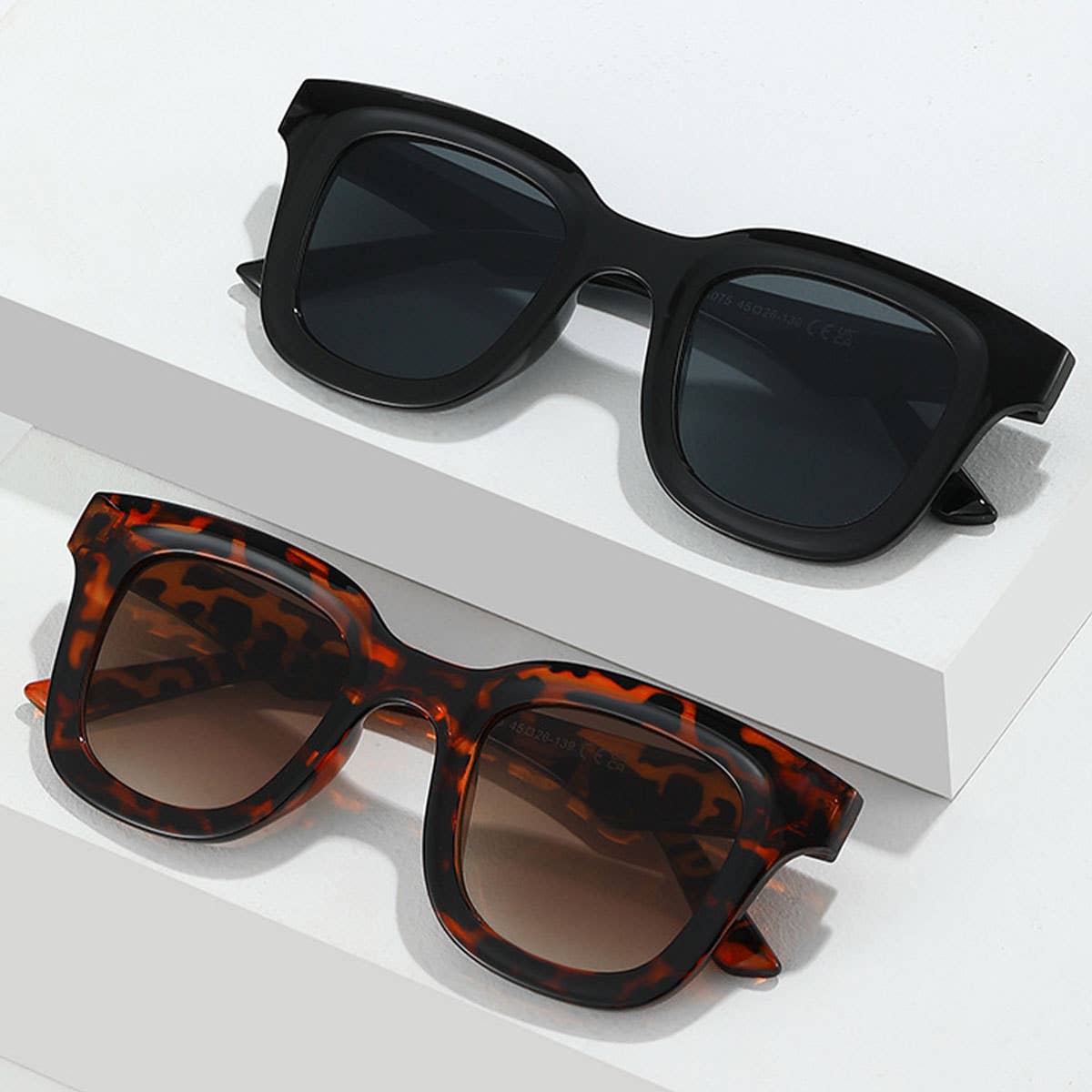 Wide Frame Dandy Sunglasses_Cwasg0103