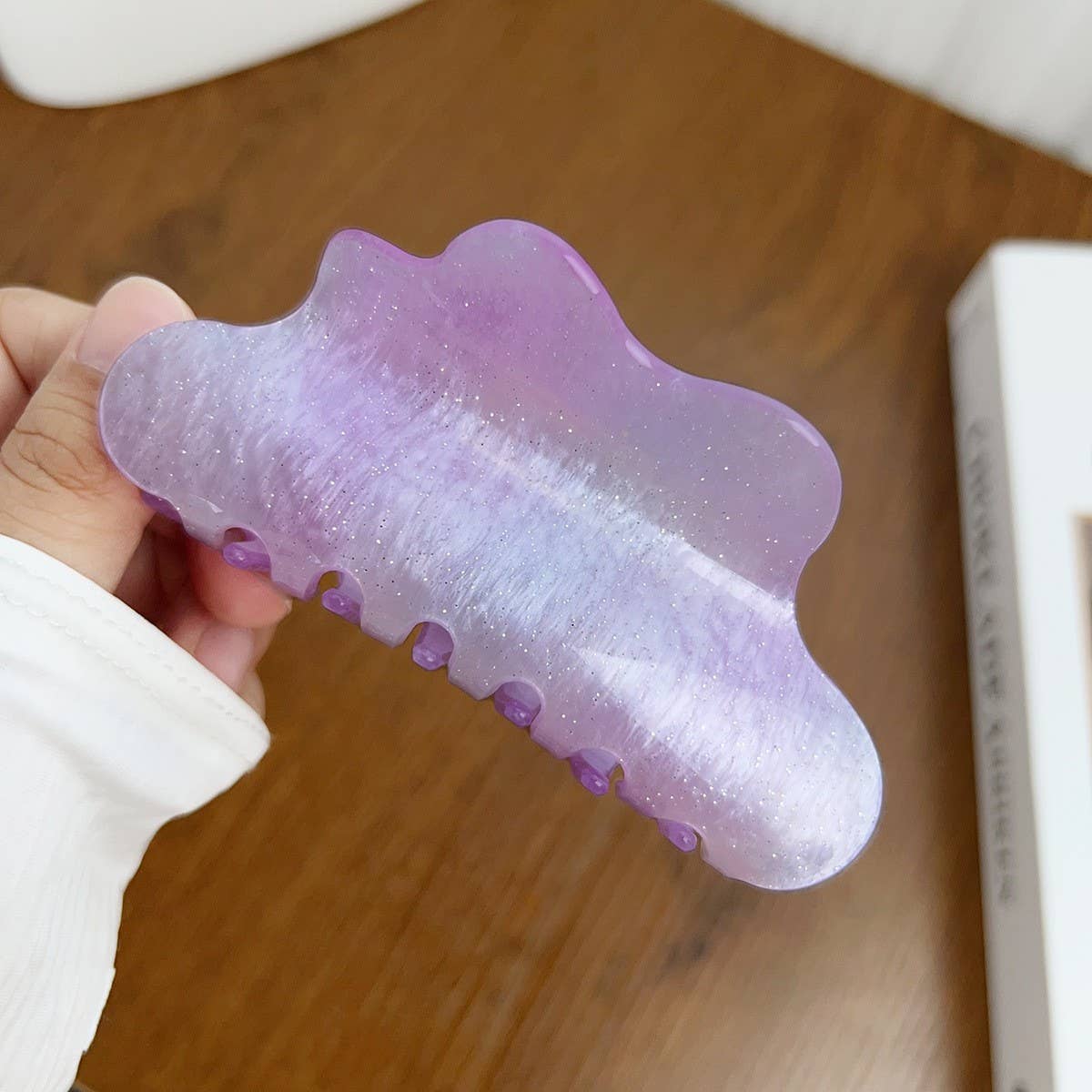 ELEGANT CLOUD ACRYLIC HAIR CLAW CHIC PONYTAIL CLIP_CWAHA1593