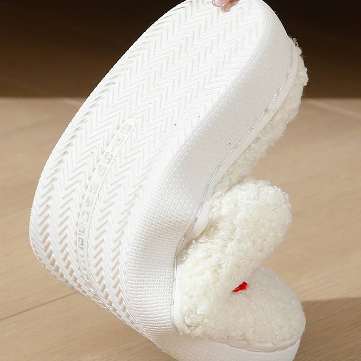 HOME WARM SOFT SOLED COTTON SLIPPERS_CWSHS0554