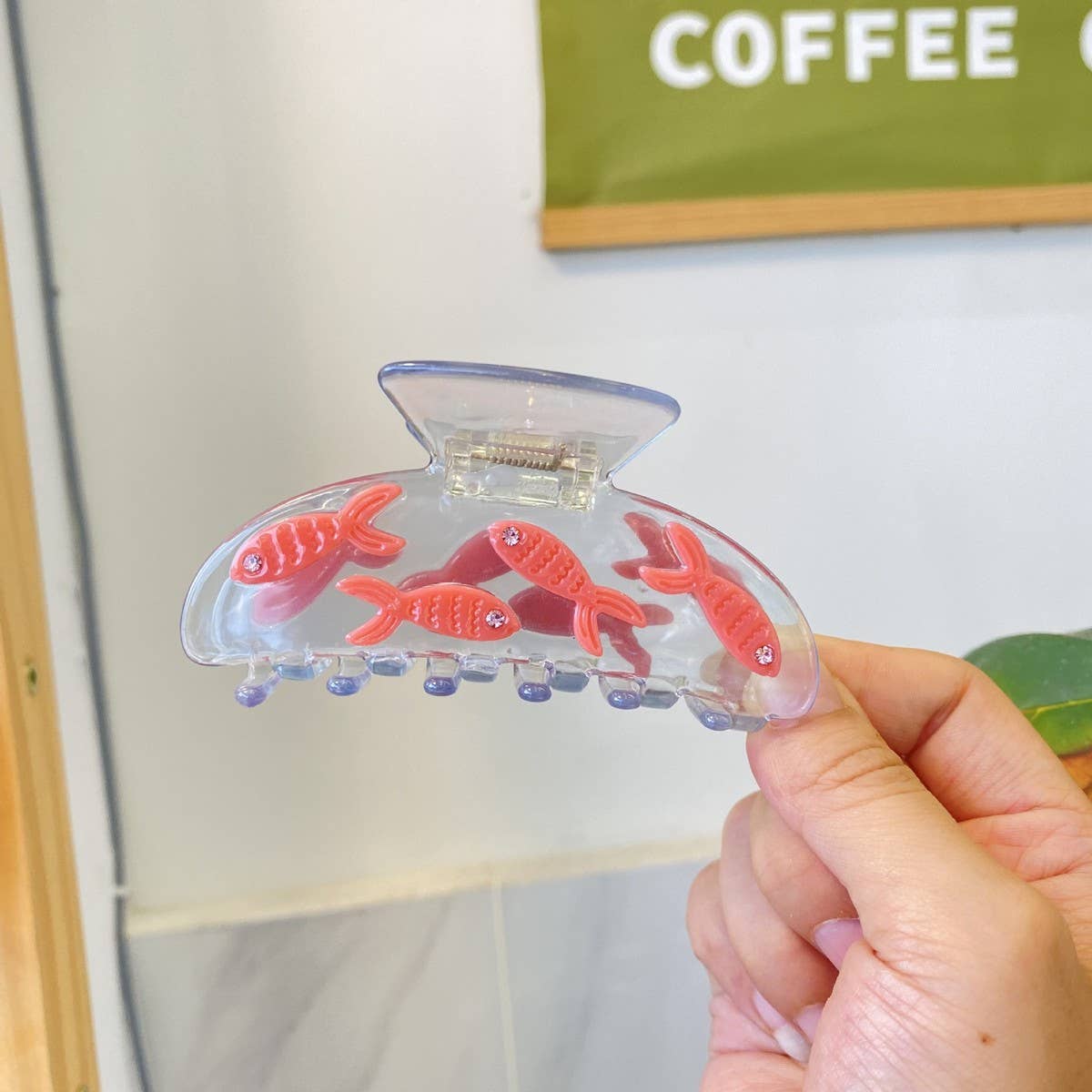 CLEAR ACETATE FISH HAIR CLAW CUTE INS STYLE CLIP_CWAHA0557