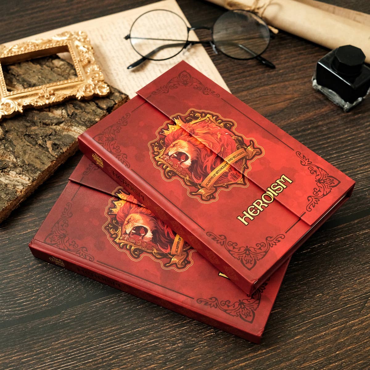 SIMPLE LION TOTEM THICK NOTEBOOK_CWMM1851