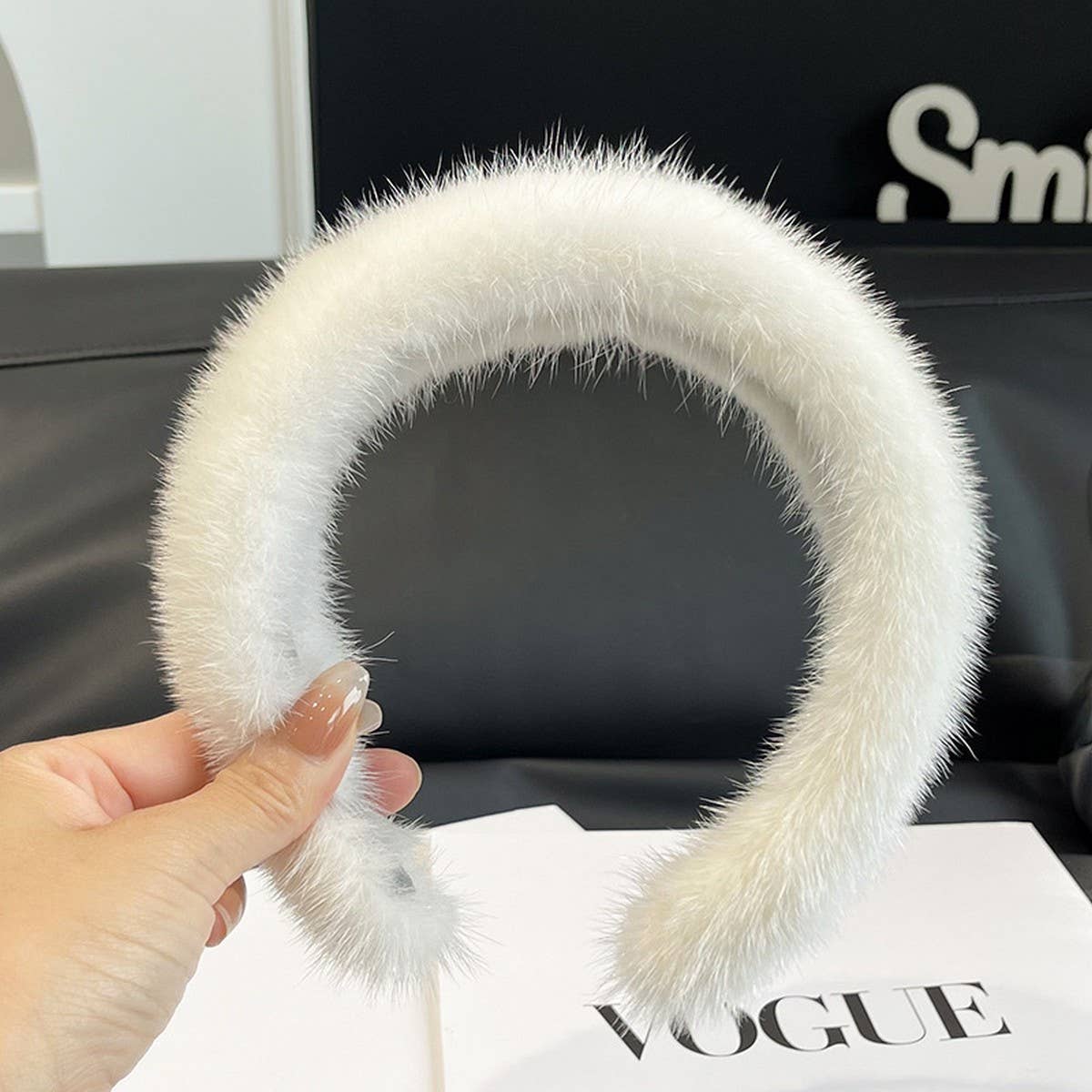 SOLID COLOR MINK HAIR HEADBAND CUTE PLUSH HEADBAND_CWAHA3304