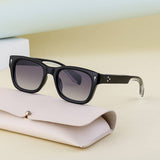 FASHION RETRO SQUARE FRAME SUNGLASSES_CWASG0715