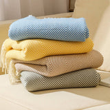LIGHTWEIGHT COZY WOVEN BLANKET WITH TASSELS_CWMM0196