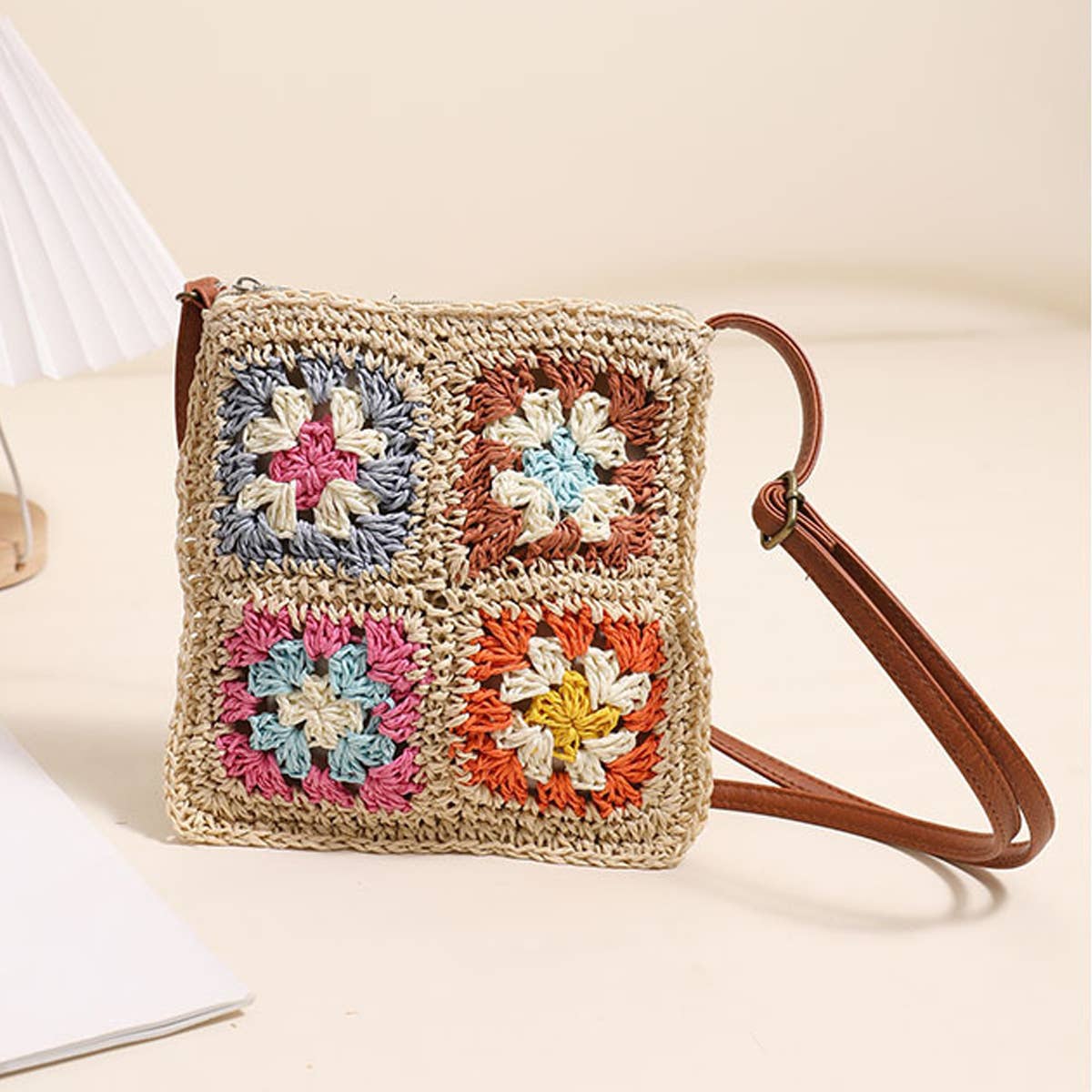 RETRO SQUARE HOLLOW FLOWER CROSSBODY STRAW BAG_CWAB1863