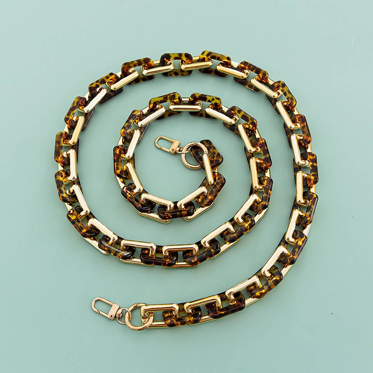 47 24ACRYLIC LEOPARD PRINT BAG CHAIN PHONE STRAP_CWMM5094