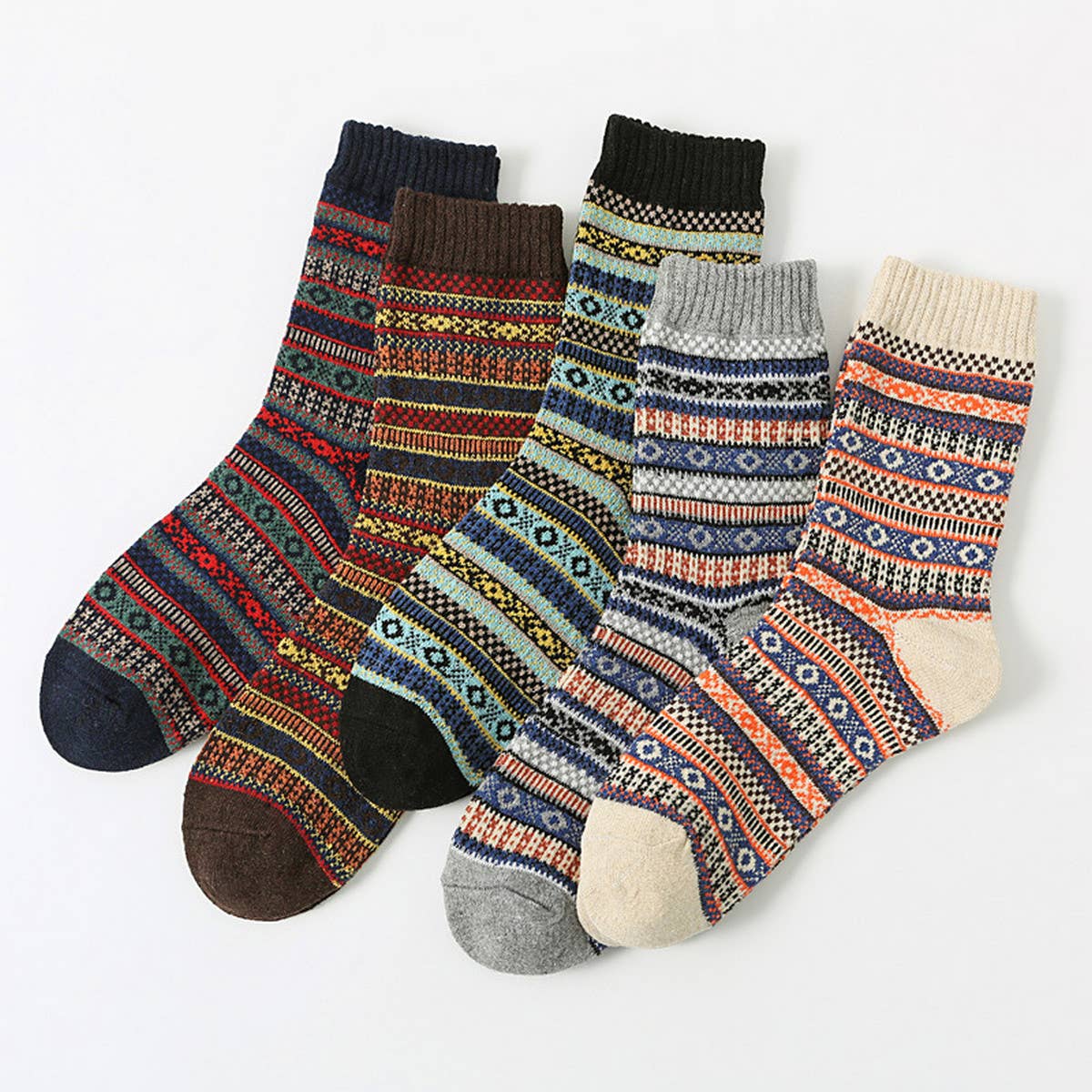5 PAIRS OF MEN WINTER THICK WARM MID TUBE SOCKS_CWMS0685