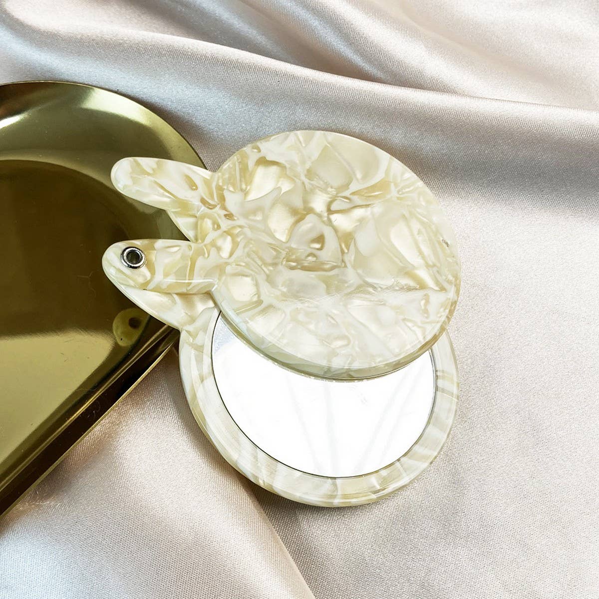 MULTICOLOR ACETATE RABBIT SHAPED MAKEUP MIRROR_CWMM6392