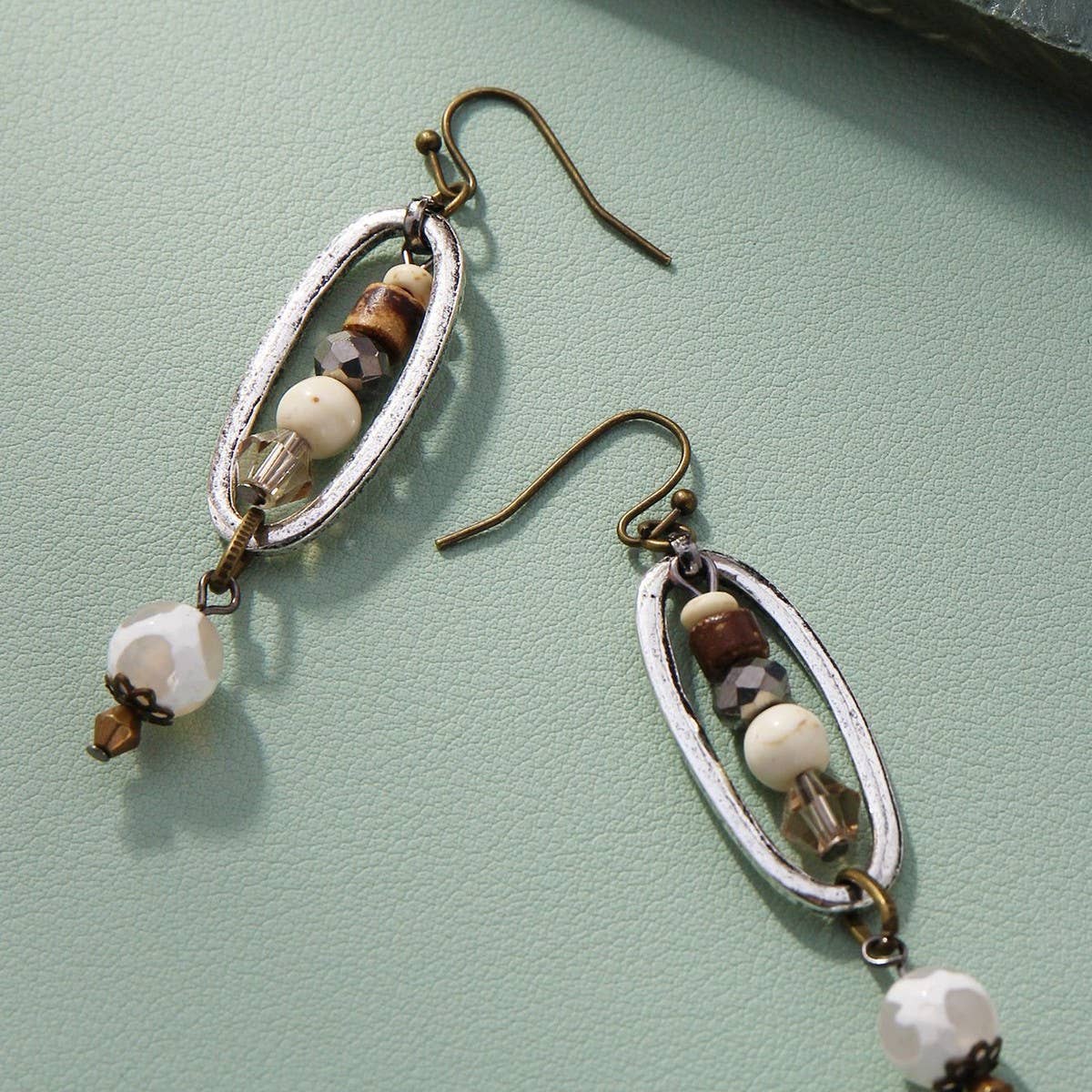 RETRO PERSONALIZED HANDMADE EARRINGS_CWAJE1559