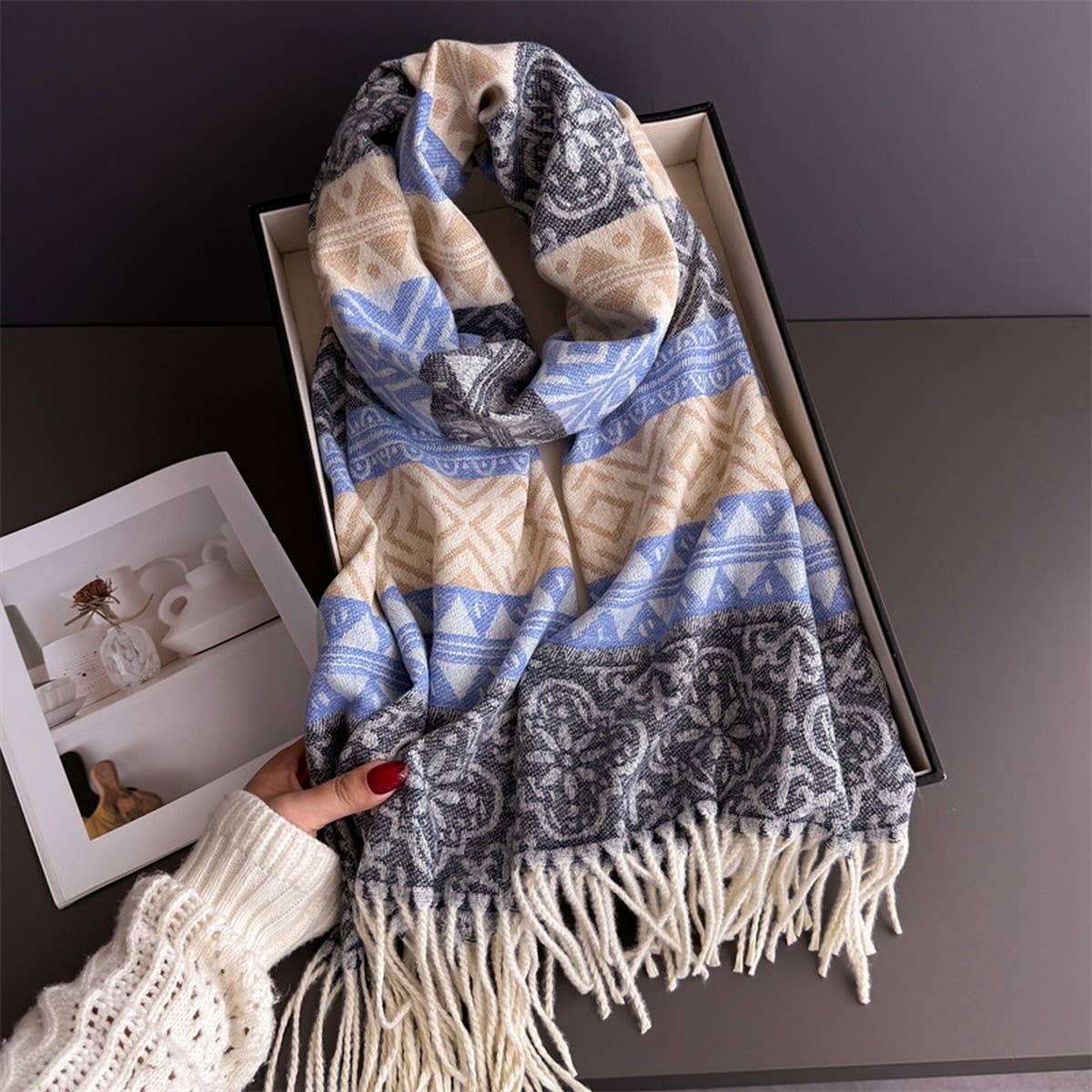 Classic Cashmere Feel Soft Warm Tassel Scarf_Cwasc03243