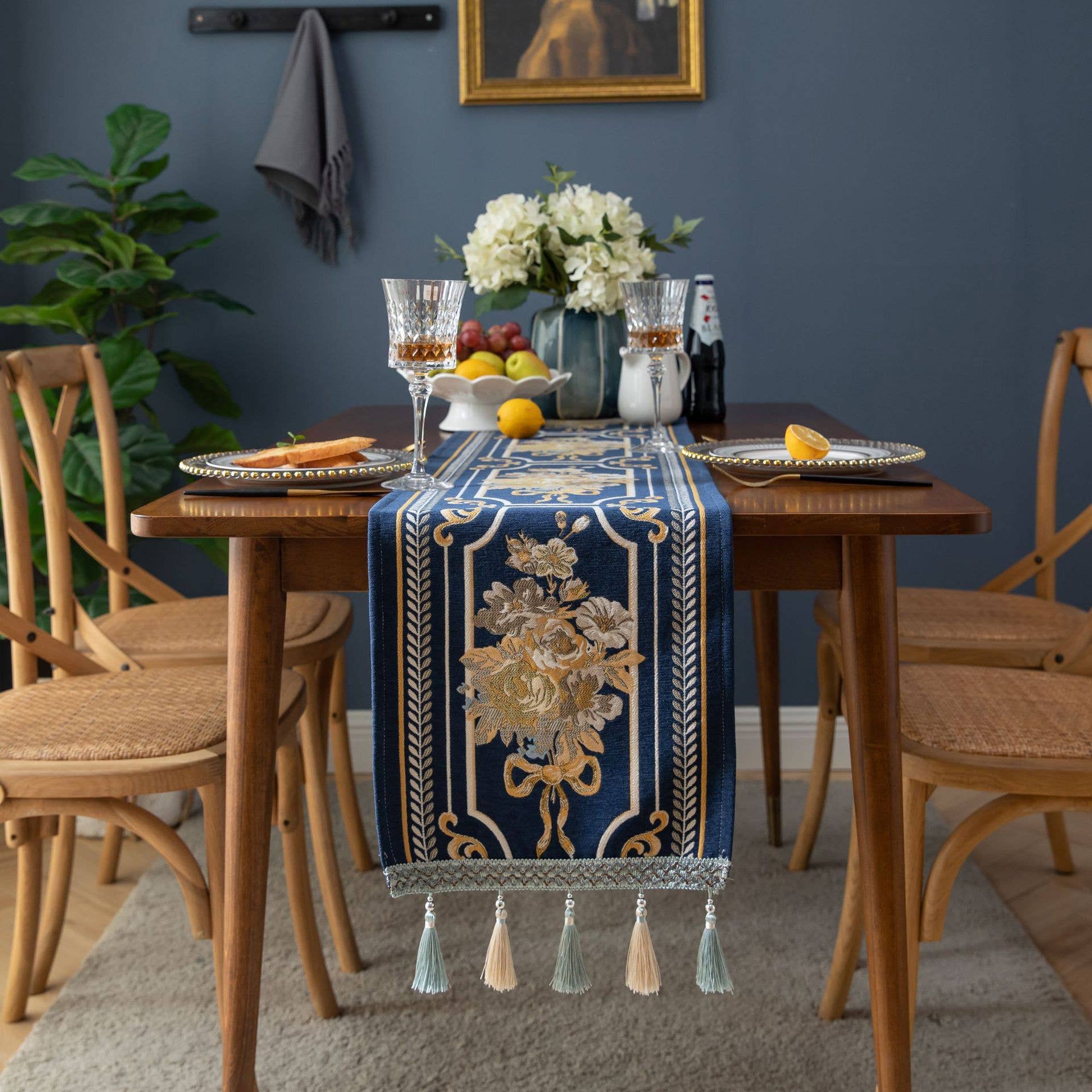 ELEGANT MULTI PATTERNED TABLE RUNNER_CWMM0038