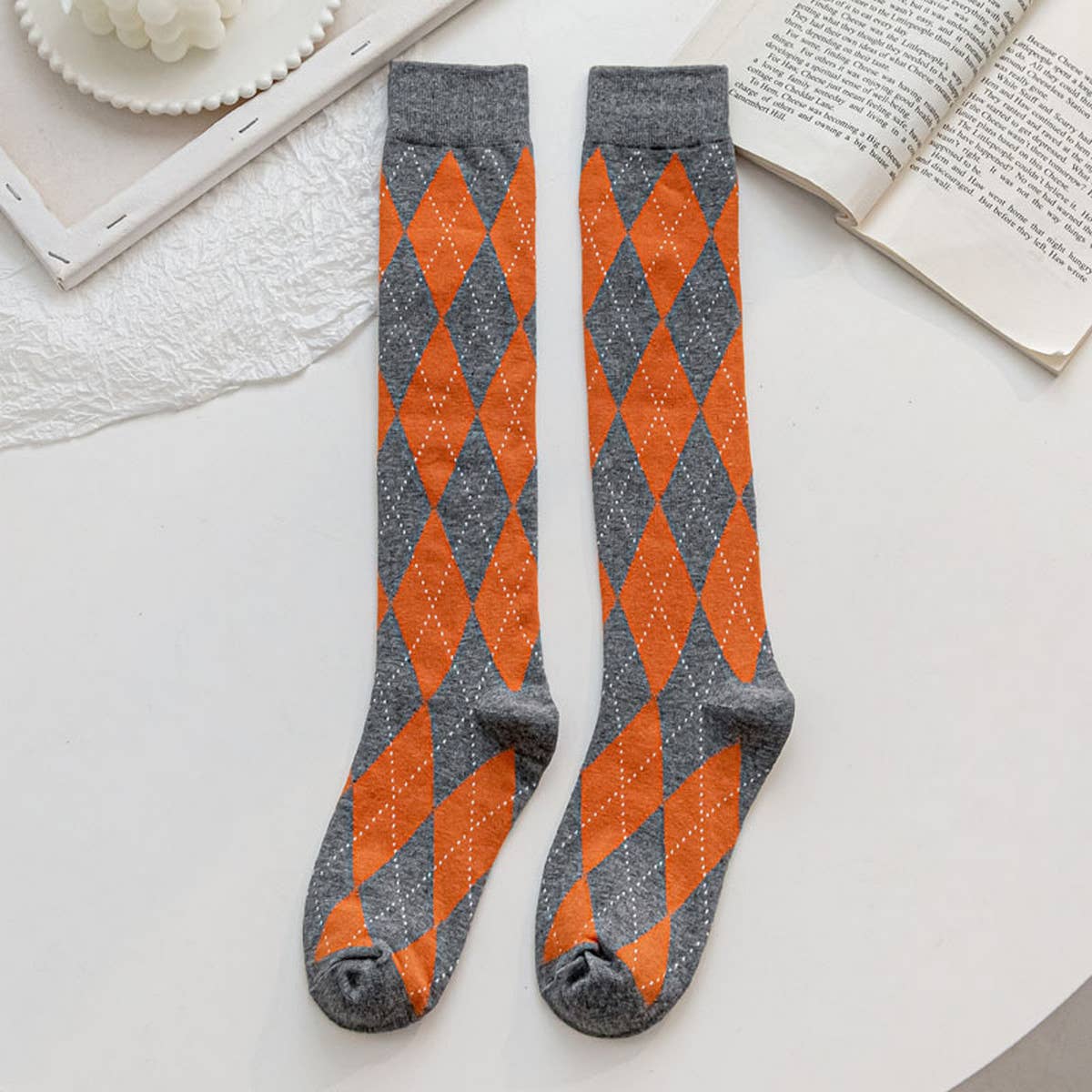 New Large Diamond Retro Mid-Tube Socks_Cwms0658