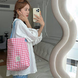 Cwab3908_Contrast Check Canvas Shoulder Tote Bag