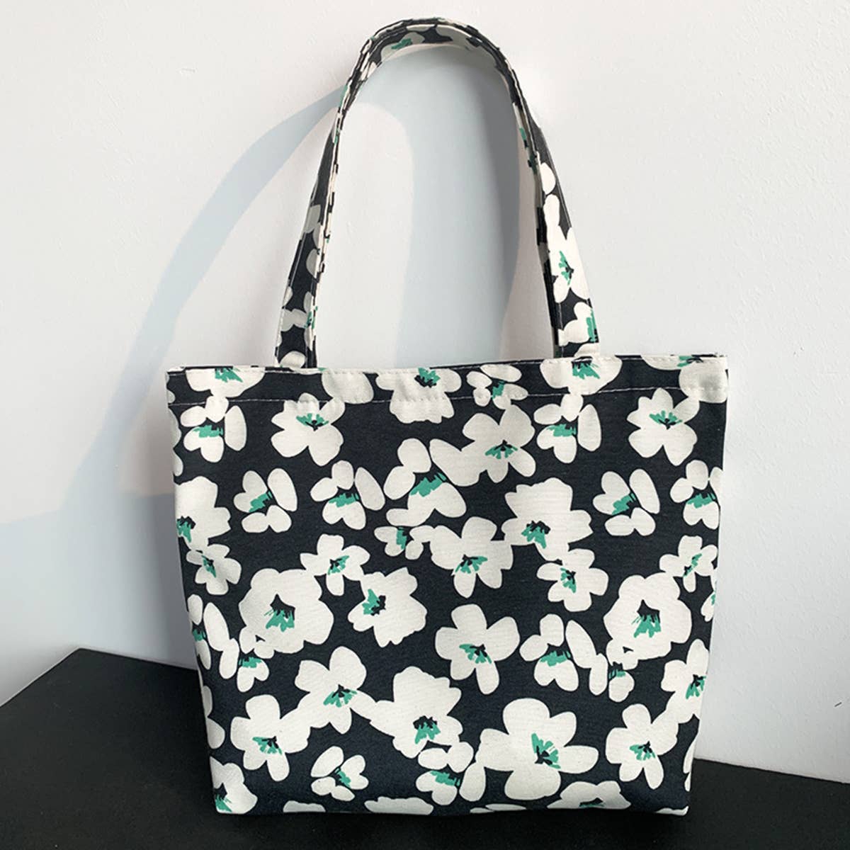 CANVAS TOTE BAGS WITH FRESH FLORAL PLAID_CWAB2047