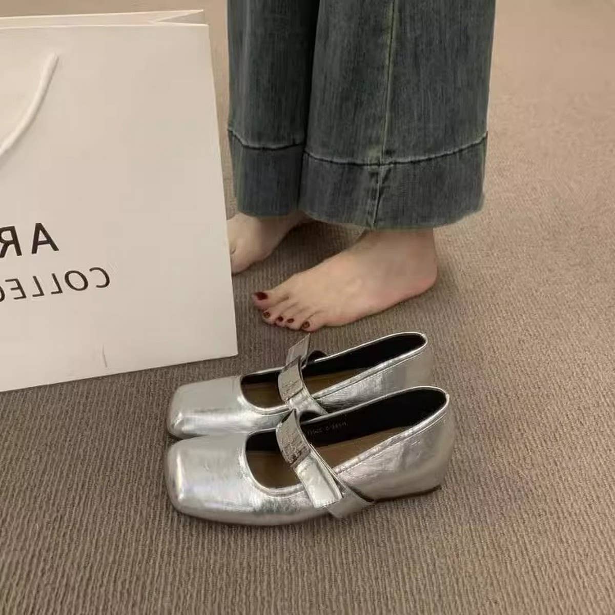 SOFT WEDGE MARY JANES WHITE HIDDEN HEEL SHOES_CWSHF0132