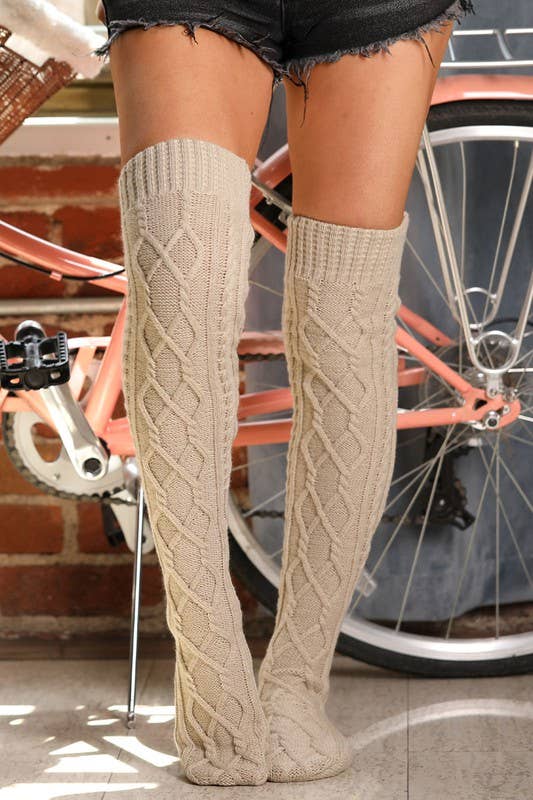 CABLE KNIT WINTER WARM KNEE HIGH SOCKS_CWMS015