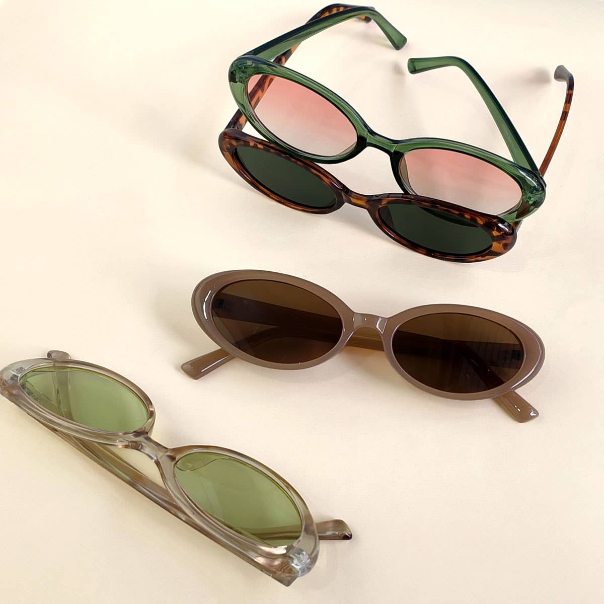 RETRO SMALL OVAL FRAME SUNGLASSES_CWASG0479
