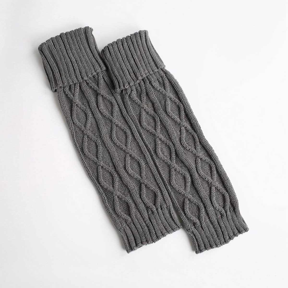 Warm Mid-Length Diamond-Shaped Socks_Cwms0744