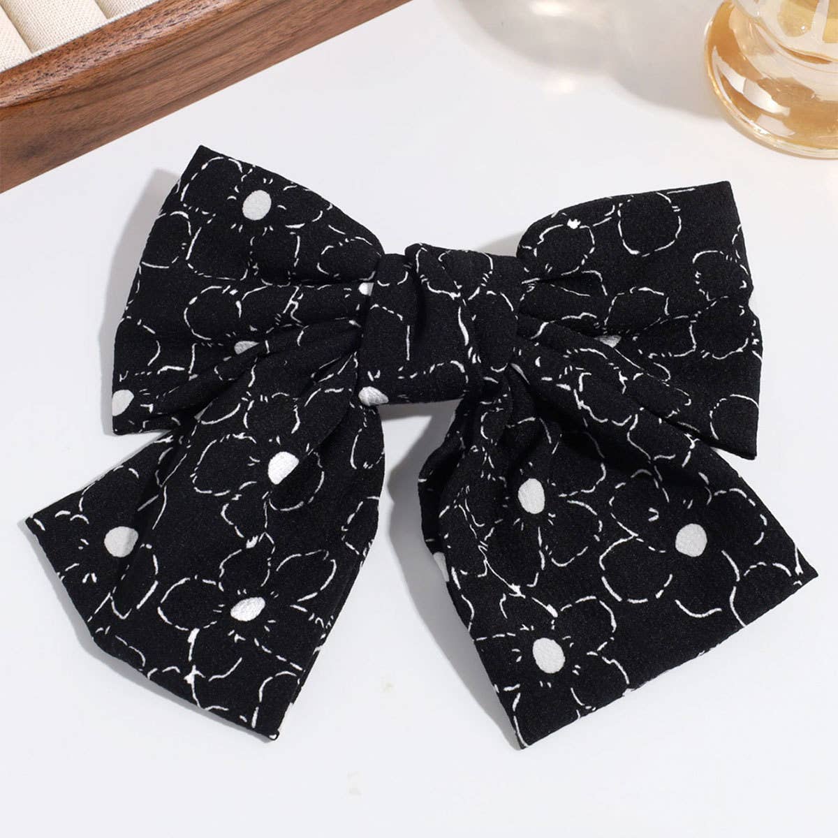 SIMPLE AND ELEGANT FLOWER DOT BOW CLIP_CWAHA2301