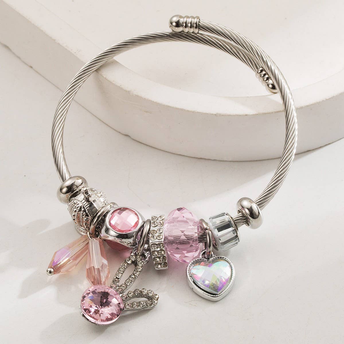 SILVER STAINLESS STEEL BRACELET WITH RABBIT HEART_CWMM8575