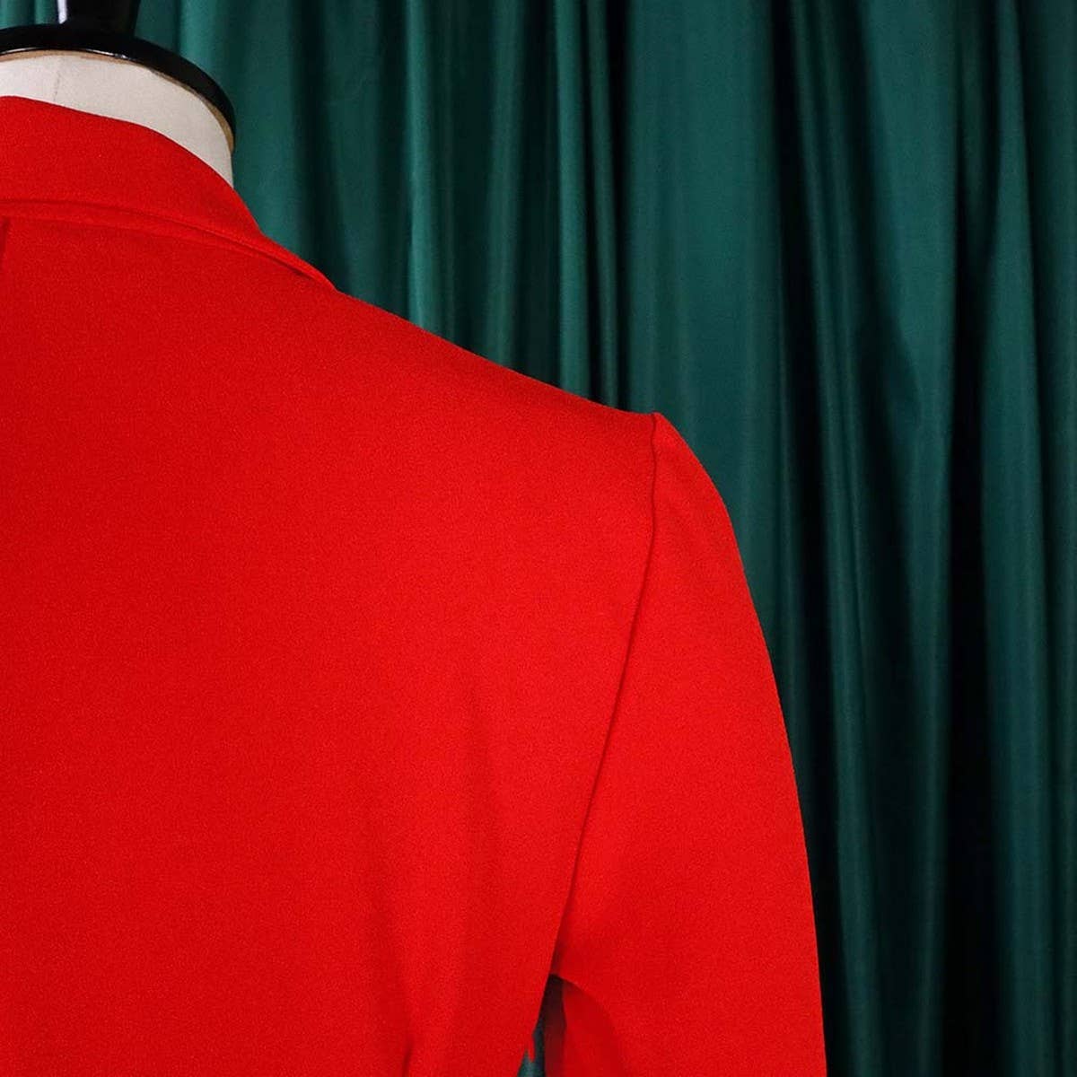 SOLID COLOR ELEGANT SUITCOLLAR PLEATED LAPEL DRESS_CWDMD3718