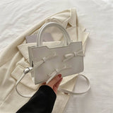 FASHIONABLE COMMUTER BOW HANDBAG_CWAB3302