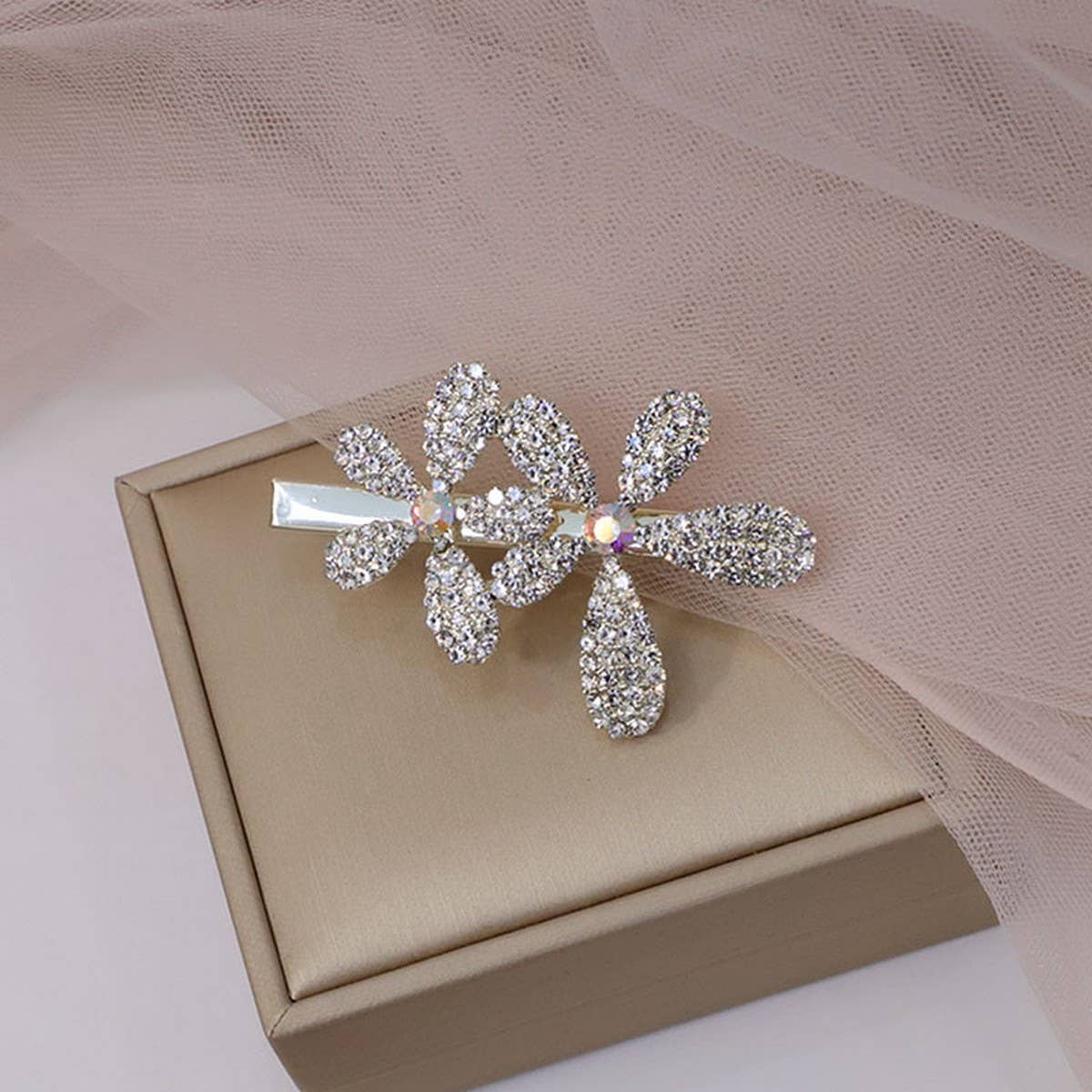 PEARL RHINESTONE FLOWER HAIRPIN DUCKBILL CLIP_CWAHA4741