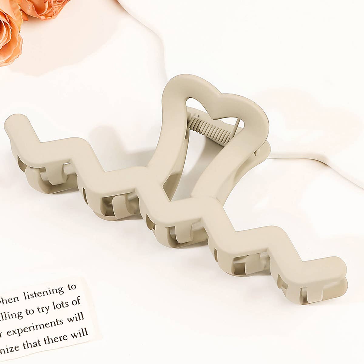 Frosted Wavy Large Hair Clip_Cwaha0930