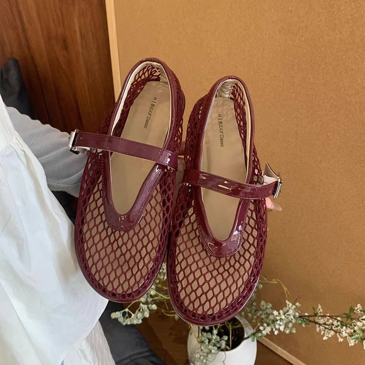 FLAT ROUND TOE MESH MARY JANE BALLET SANDALS_CWSHF0121