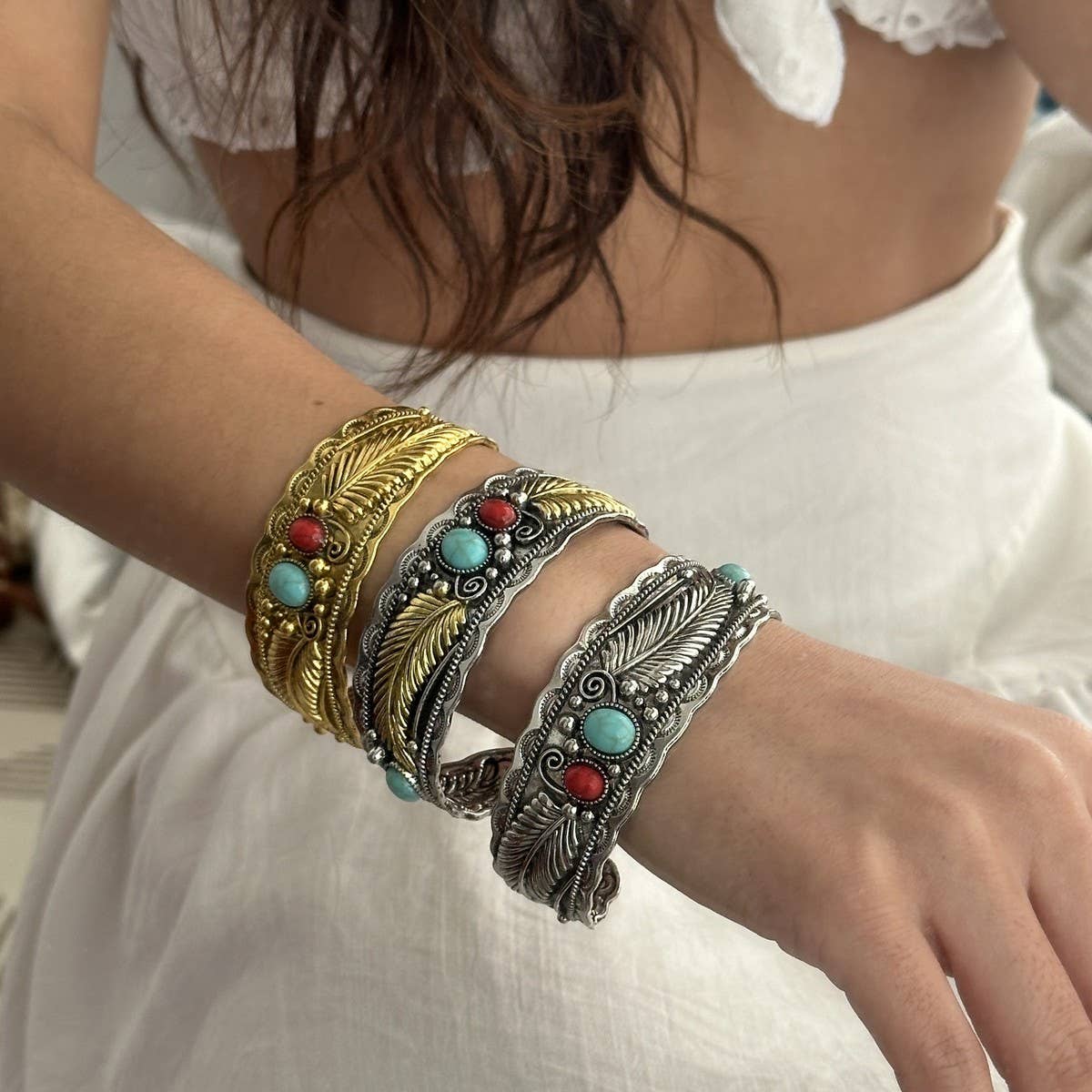 NEW RETRO OVAL TURQUOISE BRACELET FOR WOMEN_CWMM3113