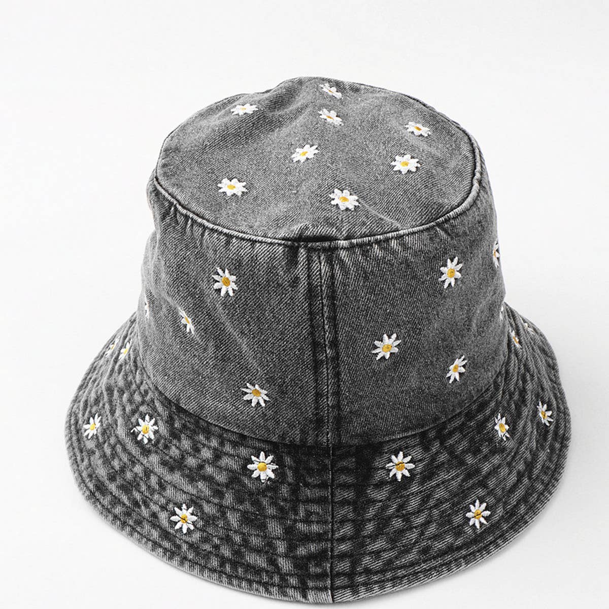 DENIM CHRYSANTHEMUM EMBROIDERED BUCKET HAT_CWAH1142