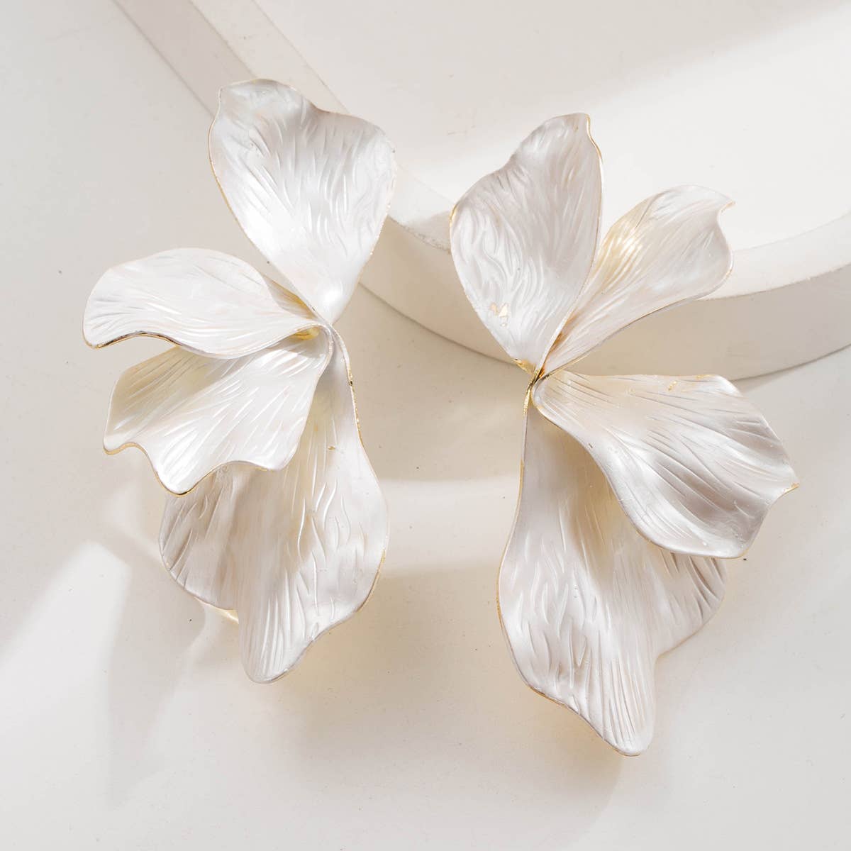 Baroque Petal Layered Earrings Vintage Style_Cwaje05873
