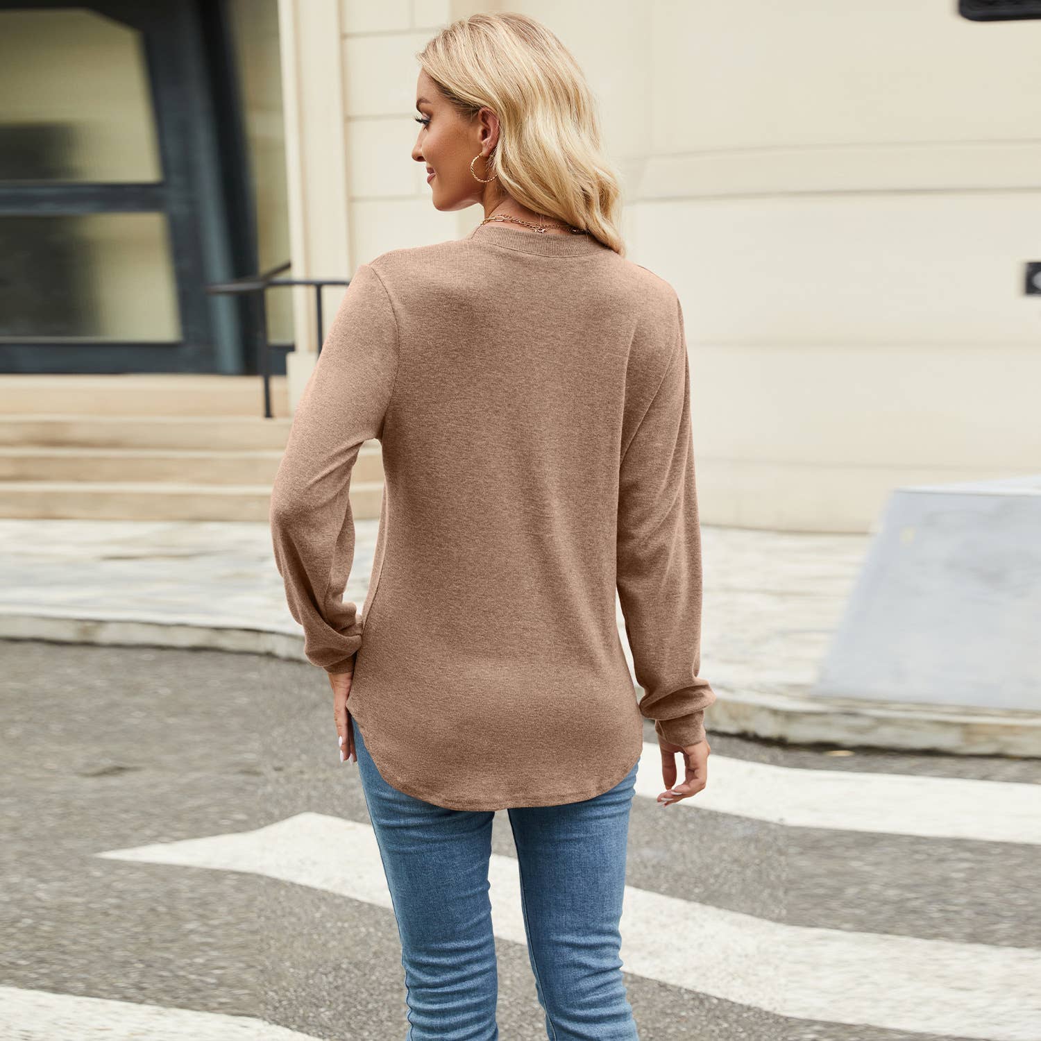 Solid Color Crew-Neck Long Sleeve Fashion T-Shirt