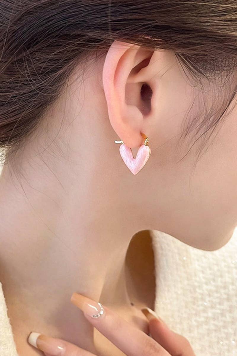 HEART DECOR HOOP EARRINGS_CWAJE0458