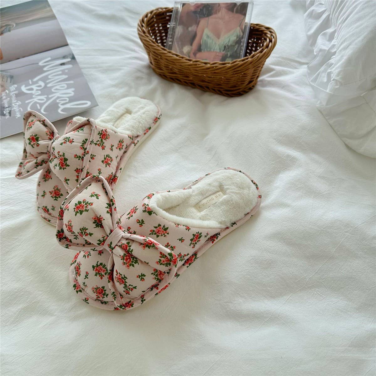 BOWKNOT WINTER PLUSH OPEN TOED HOME SLIPPERS_CWMM2975