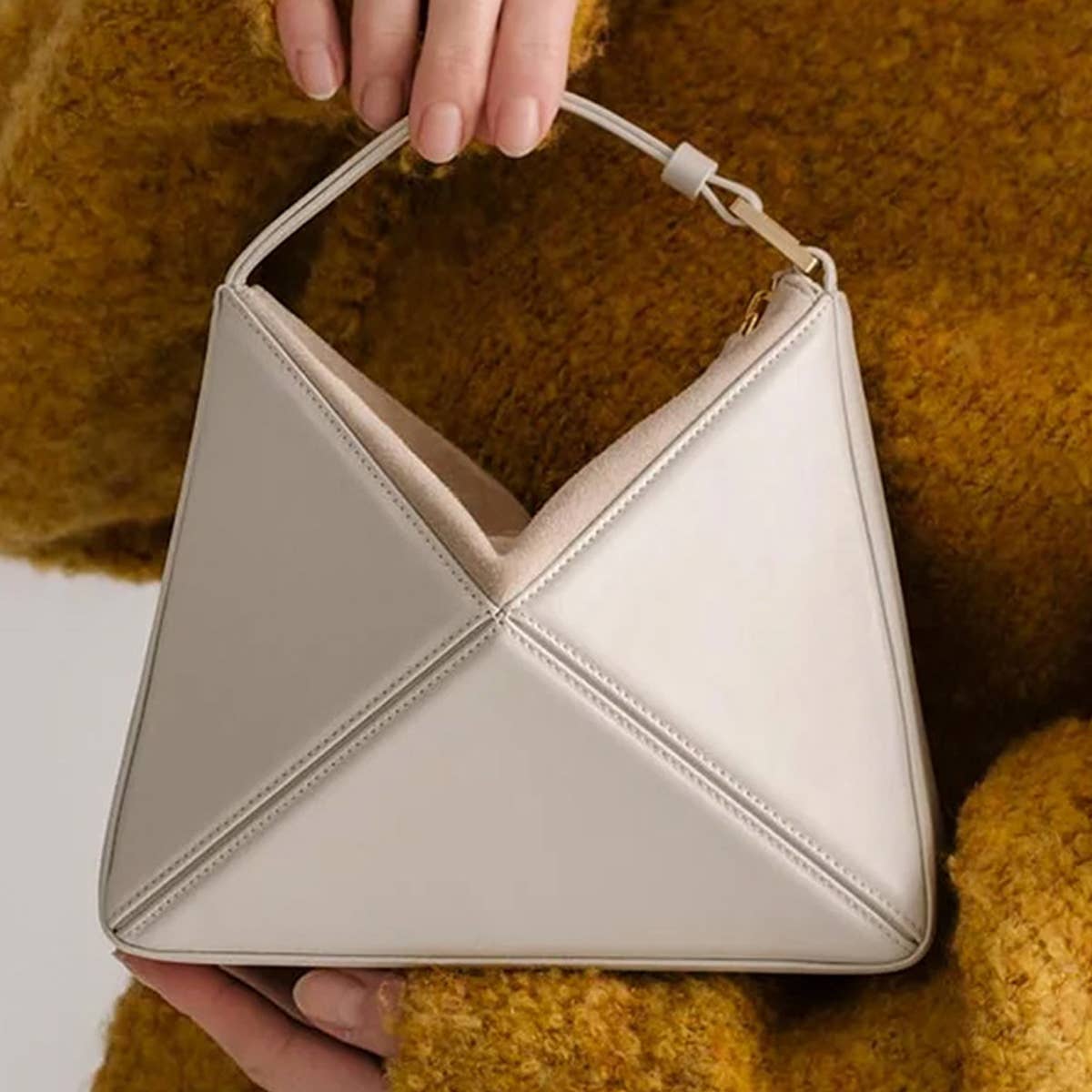 Turkish Style Folding Triangle Shoulder Bag_Cwab1892