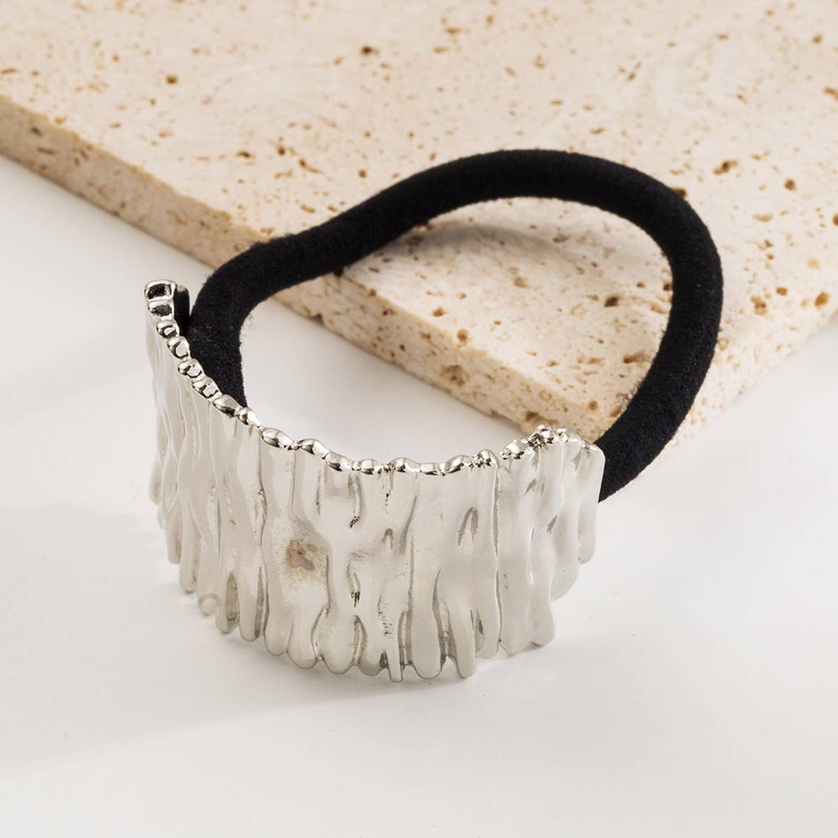 GEOMETRIC OVAL METAL STRIPE ELASTIC HAIR TIE_CWAHA6216