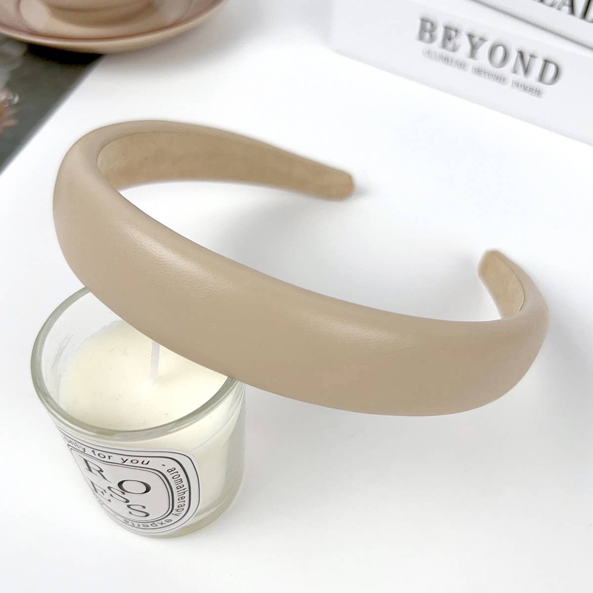 TEXTURED SOLID COLOR WIDE BRIM HIGH TOP HEADBAND_CWAHA2078