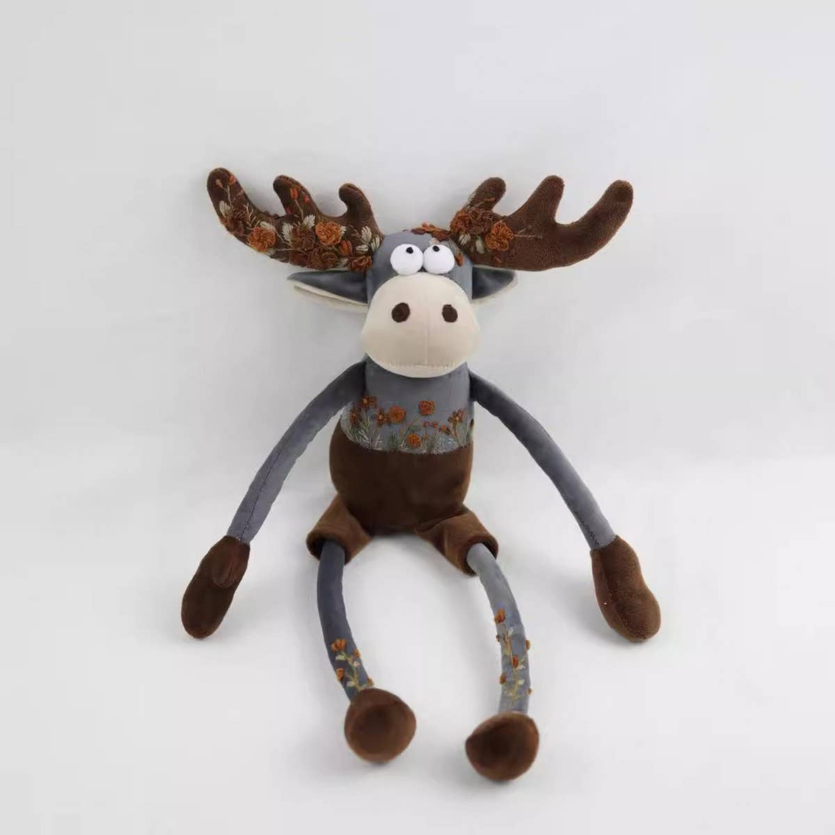 EMBROIDERED VINE FLOWER DEER PLUSH DOLL TOY_CWMM6049